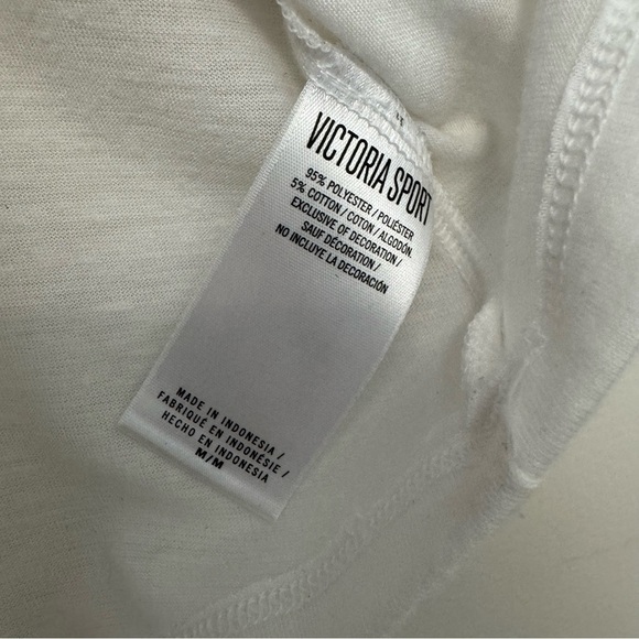 Victoria’s Secret Victoria Sport Cut Out Back Tank Top White Red & Black - Picture 4 of 4